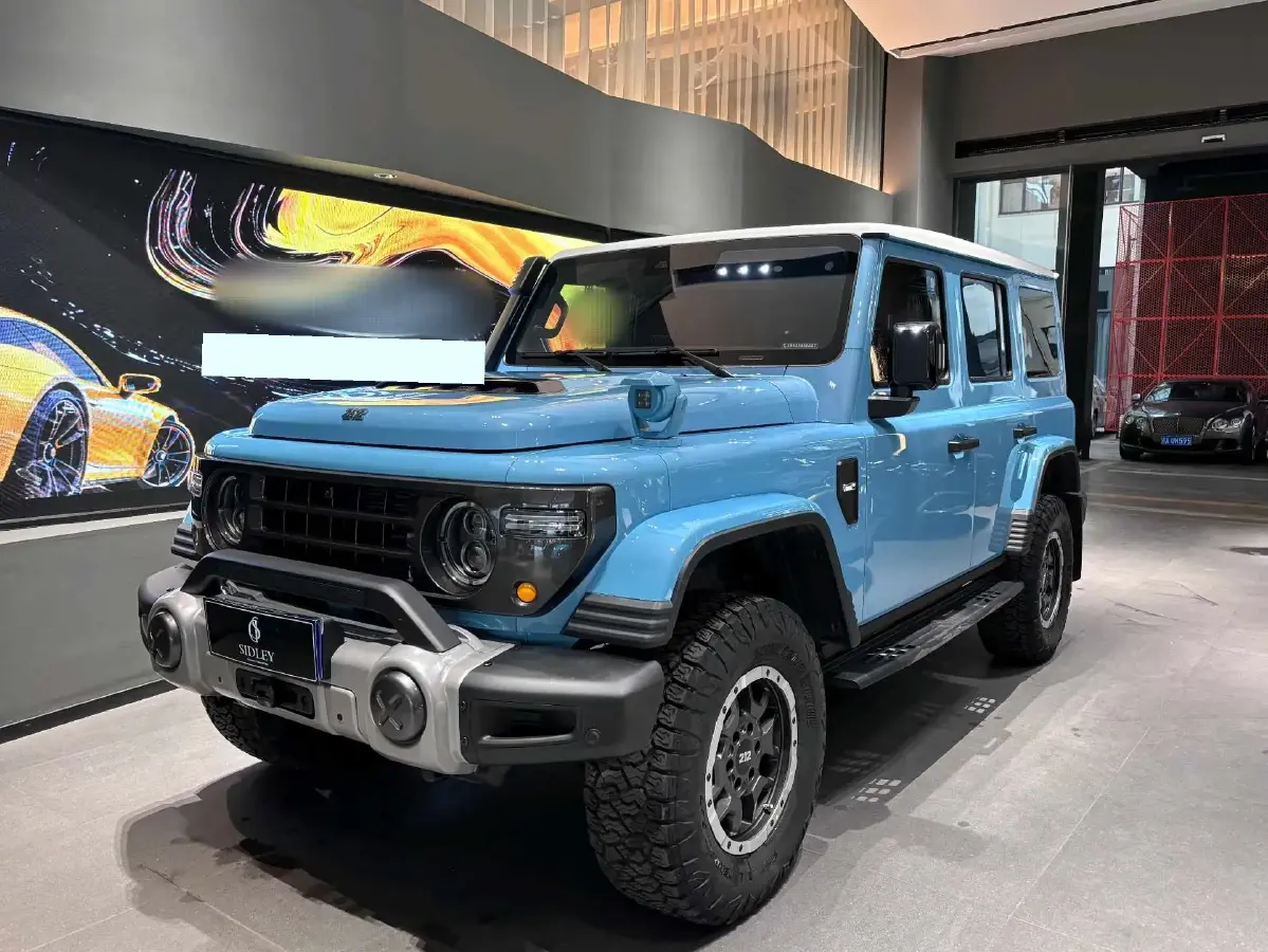 2025 212 212 T01 2.0T 252HP L4 8AT