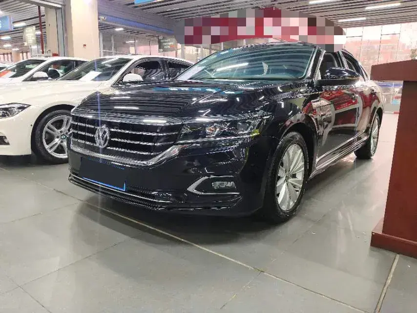 2019 Volkswagen Passat 2.0T 186HP L4 7DCT