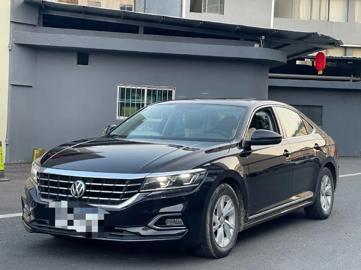 2019 Volkswagen Passat 1.4T 150HP L4 7DCT