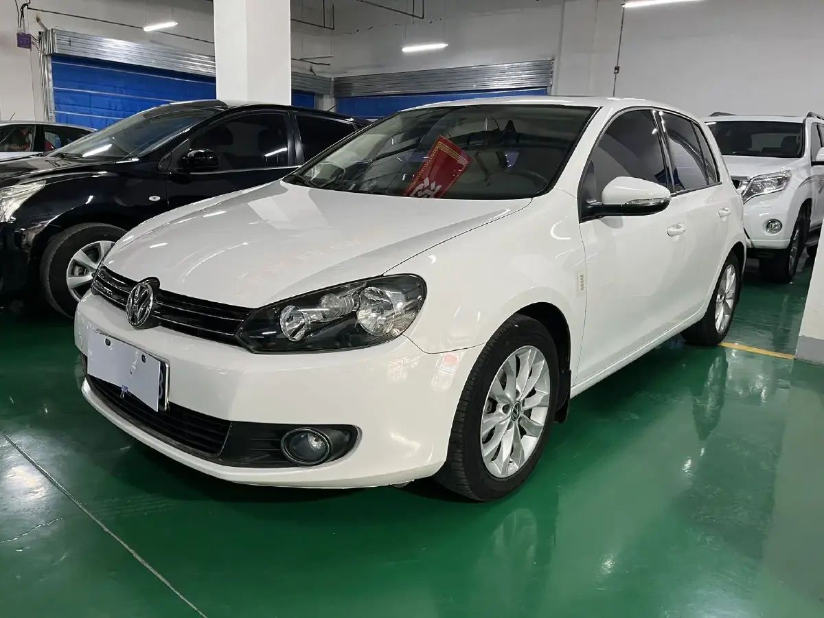2012 Volkswagen Golf 1.4T 131HP L4 5MT