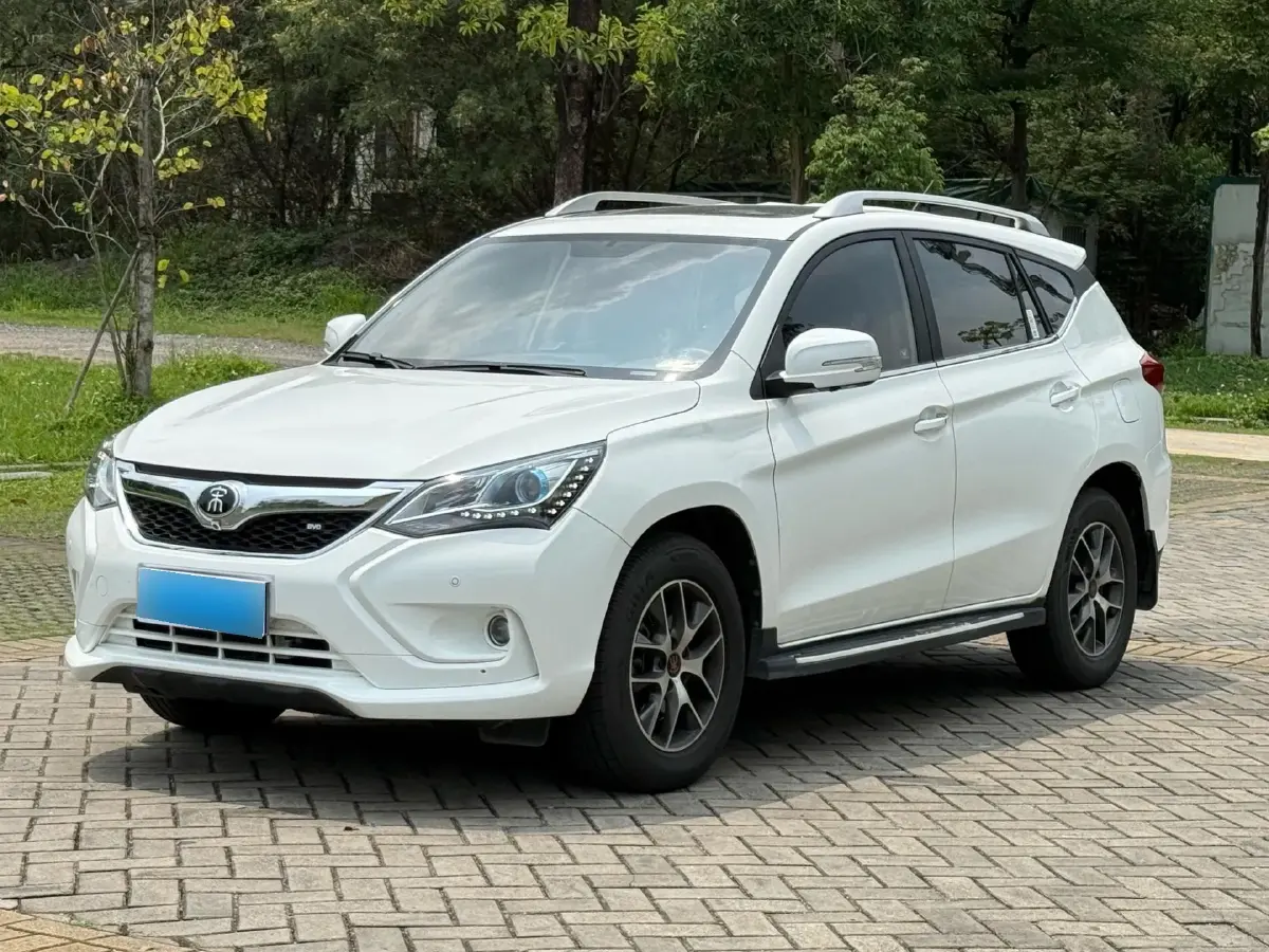 2016 BYD Song 1.5T 154HP L4 6MT