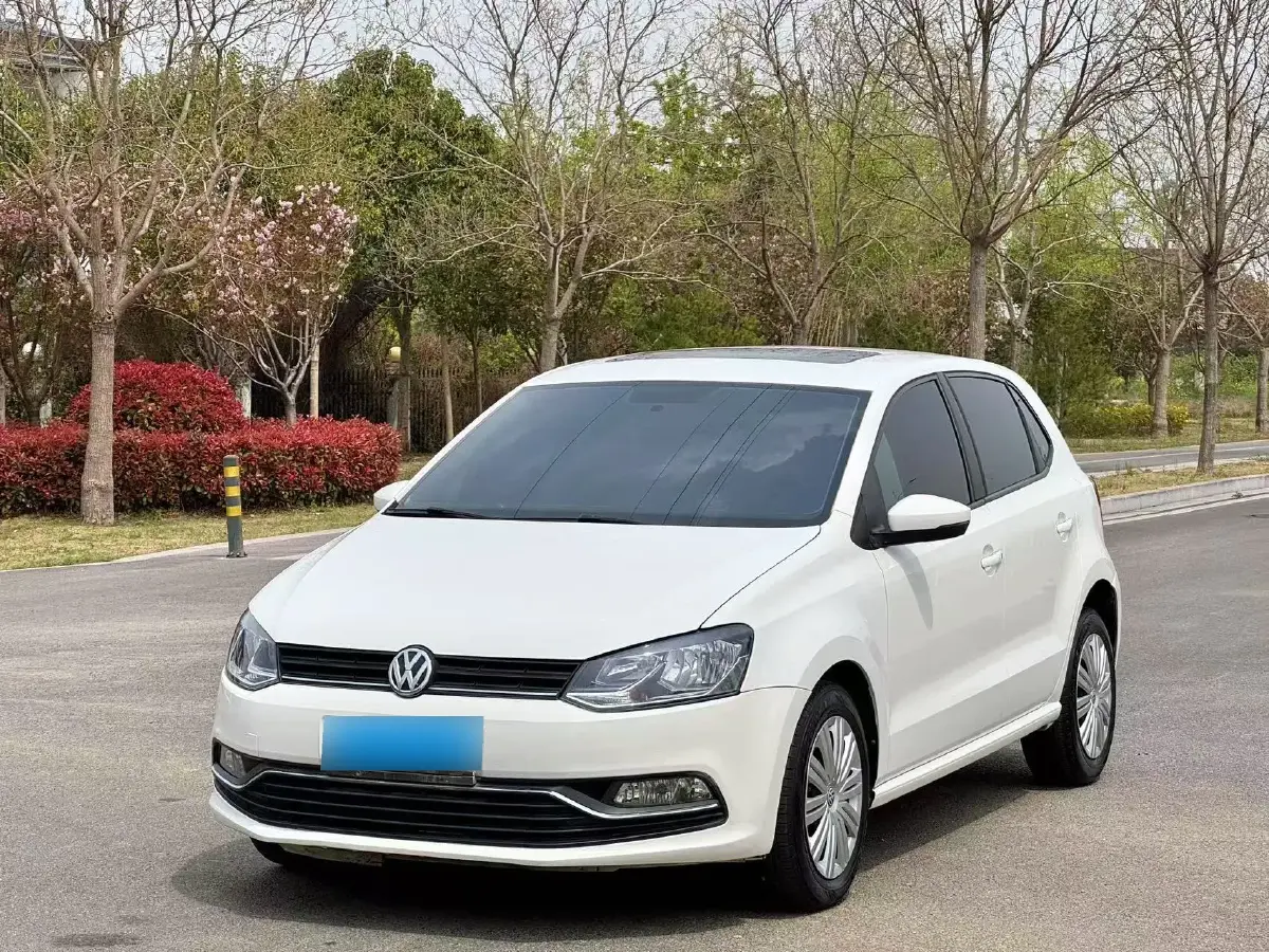 2018 Volkswagen Polo 1.5L 110HP L4 6AT