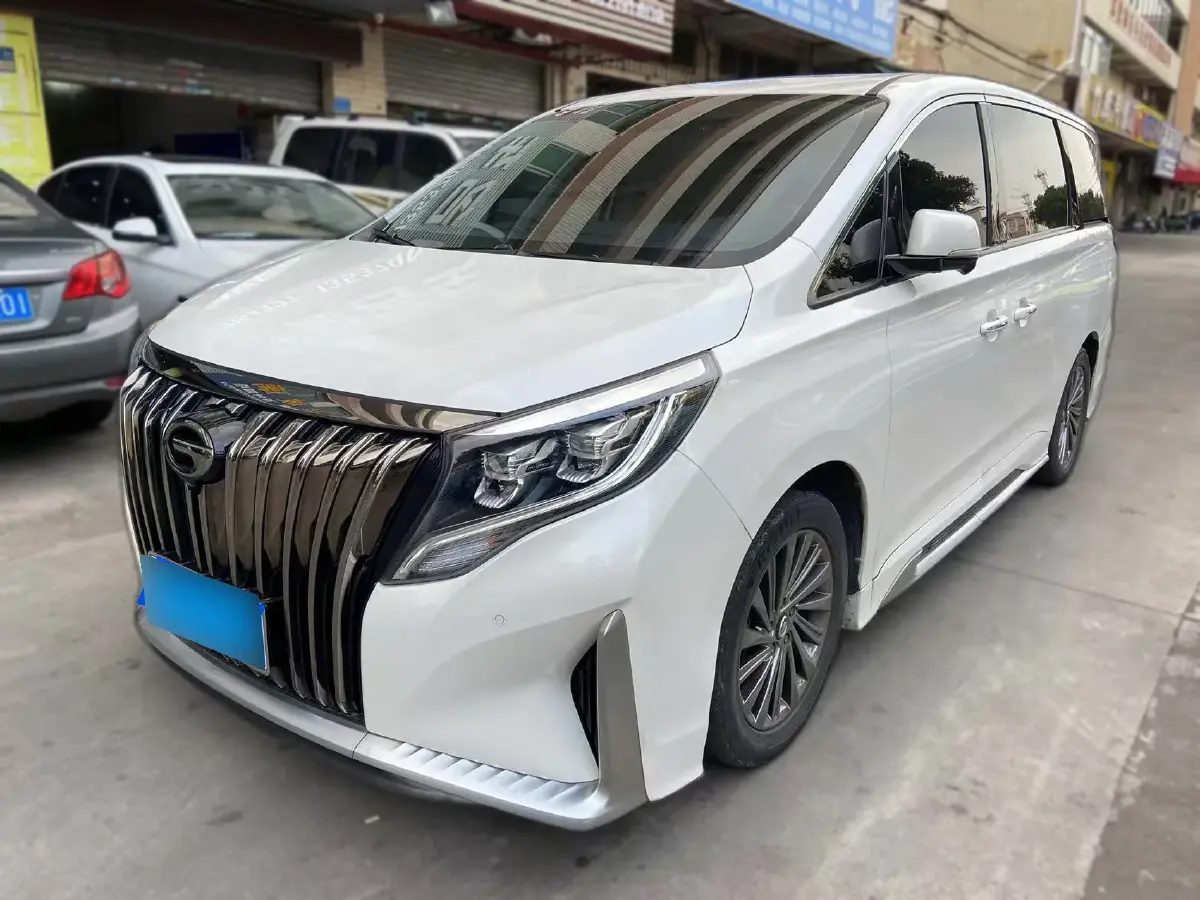2021 GAC Trumpchi M8 2.0T 252HP L4 8AT