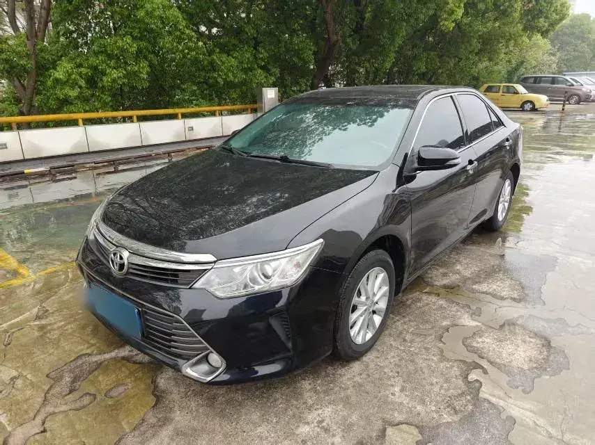 2015 Toyota Camry 2.0L 167HP L4 6AT
