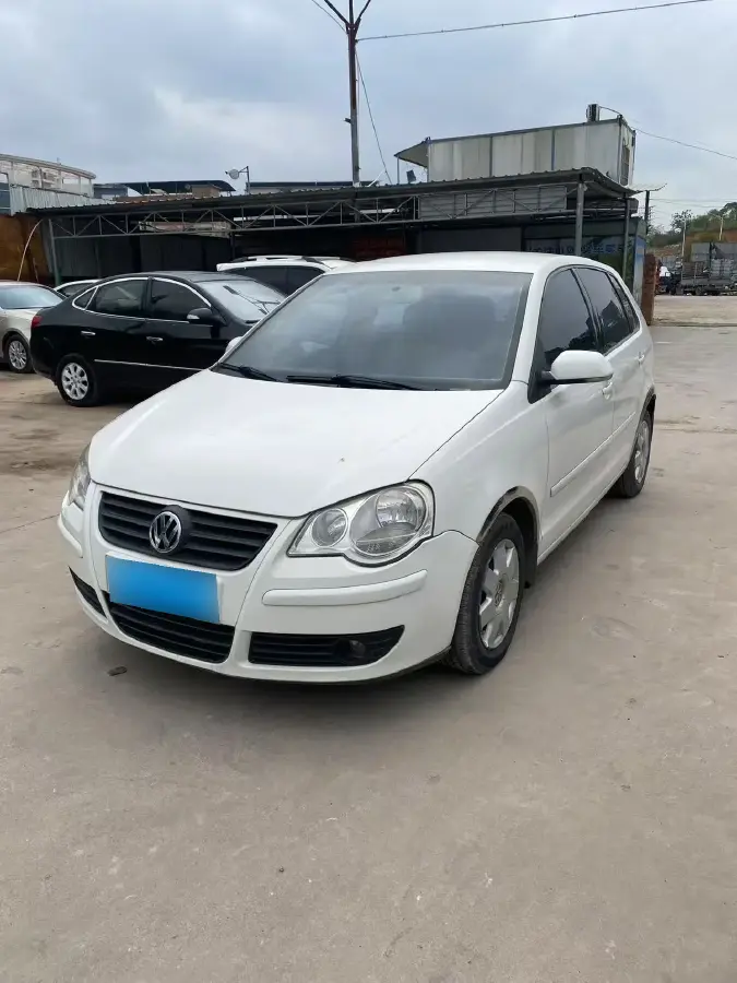 2006 Volkswagen Polo 1.4L 75HP L4 5MT