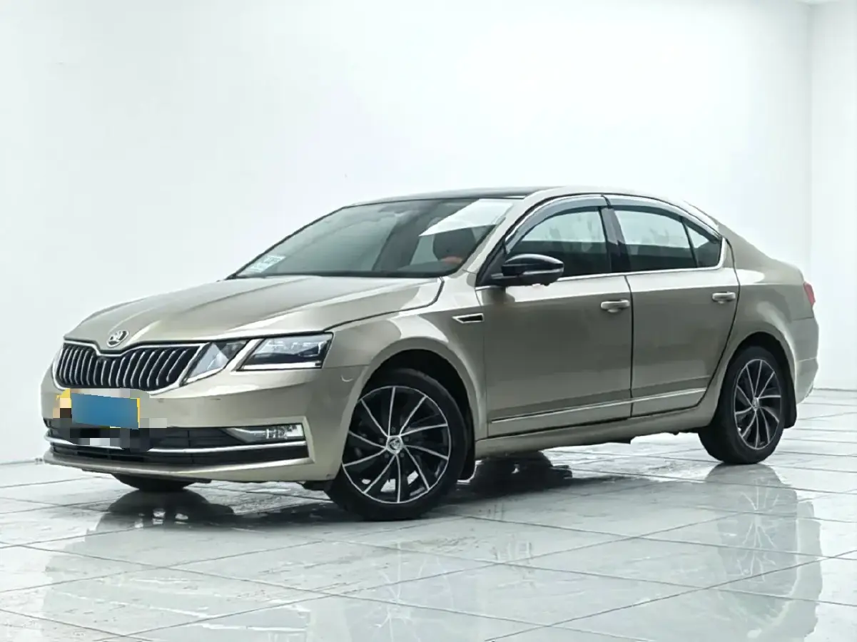 2020 Skoda Octavia 1.4T 150HP L4 7DCT