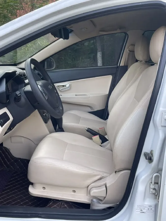 2013 Chery Fulwin 2 1.5L 109HP L4 5AMT,autocango,china used car exporter,china ev exporter,chinese used car exporter,chinese used ev exporter
