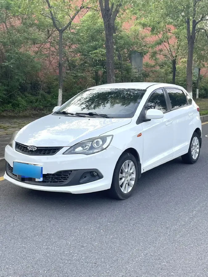 2013 Chery Fulwin 2 1.5L 109HP L4 5AMT