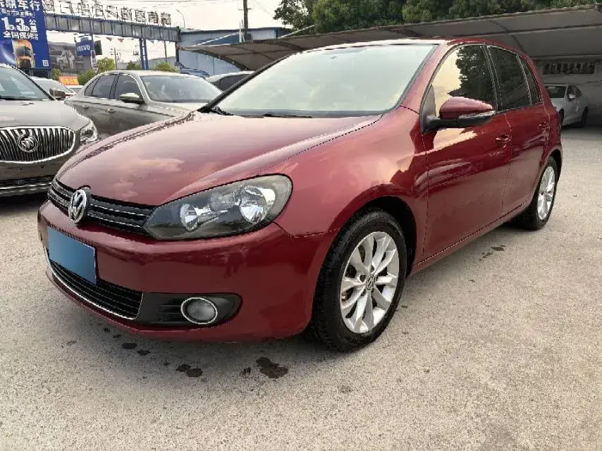 2012 Volkswagen Golf 1.4T 160HP L4 7DCT