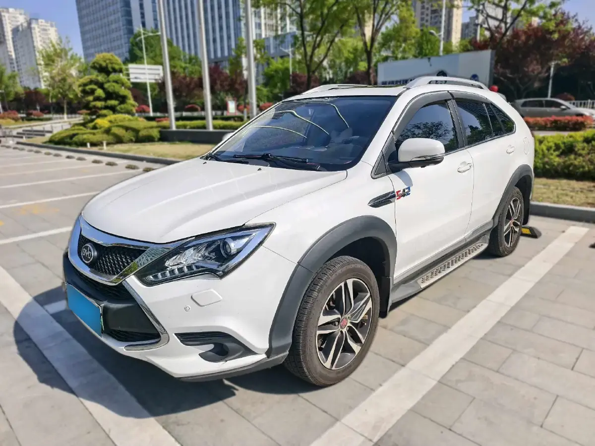 2015 BYD Tang 2.0T 205HP L4 6DCT PHEV