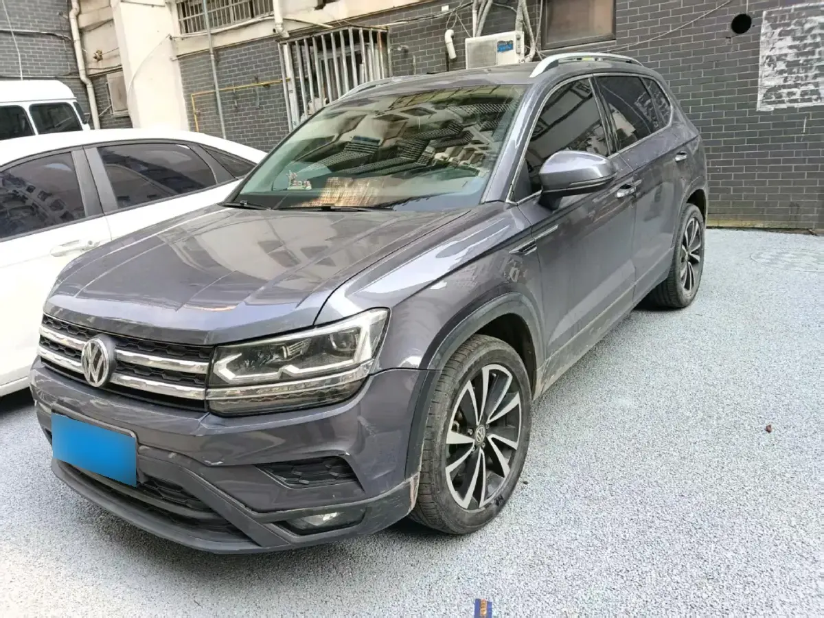 2019 Volkswagen Tharu 1.4T 150HP L4 7DCT
