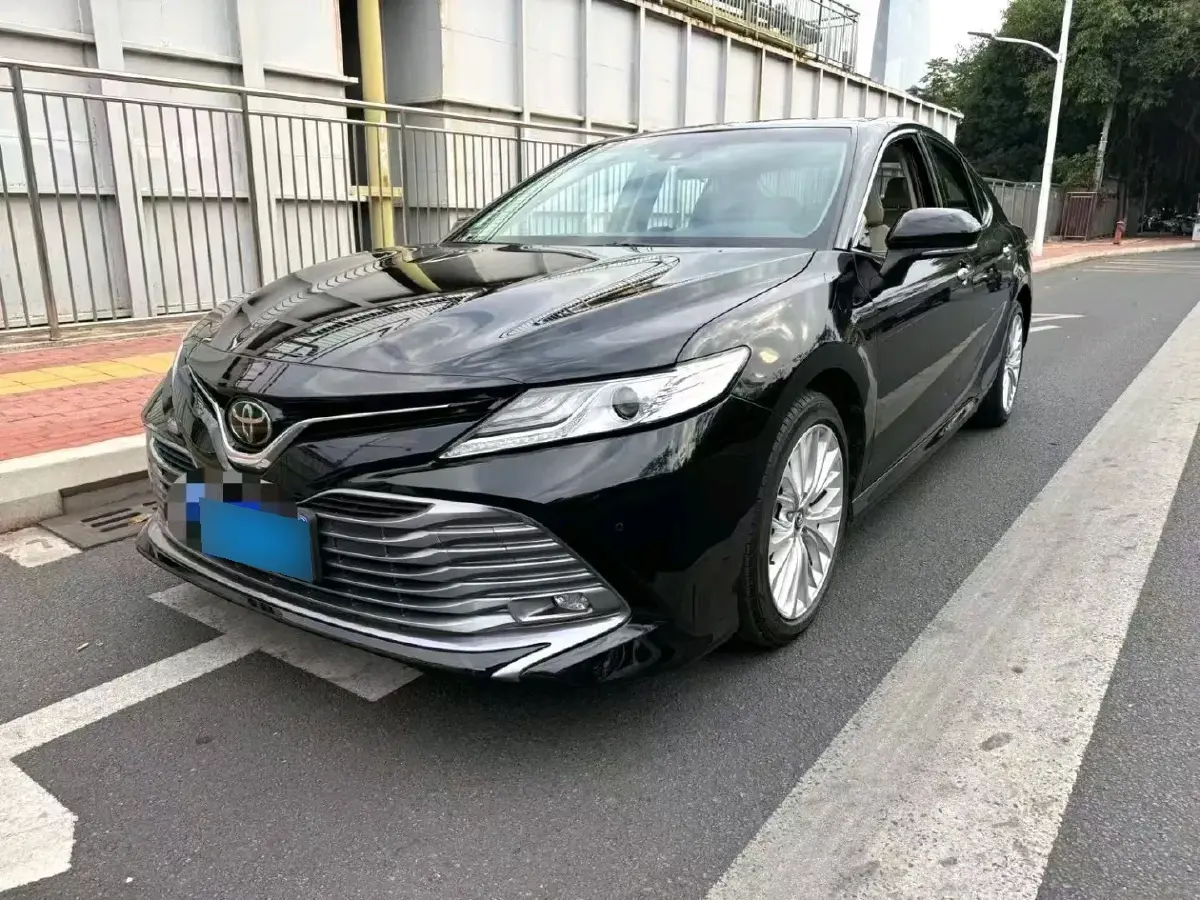 2018 Toyota Camry 2.0L 169HP L4 6AT