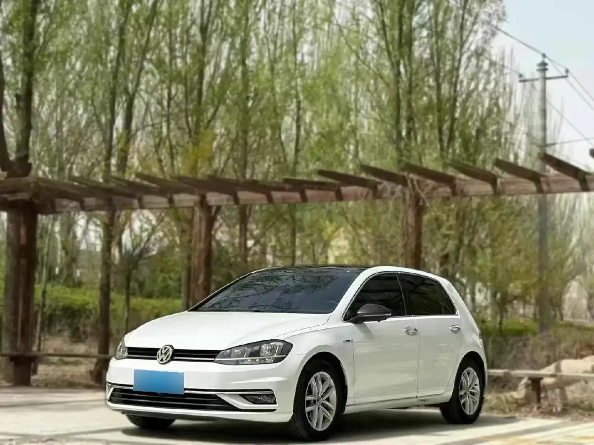 2018 Volkswagen Golf 1.4T 131HP L4 7DCT