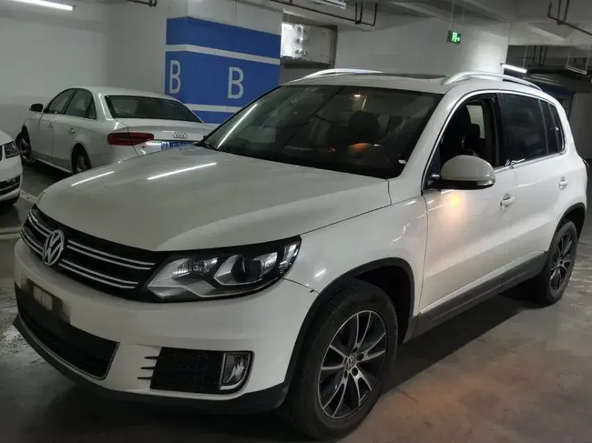 2015 Volkswagen Tiguan 1.8T 160HP L4 6AT