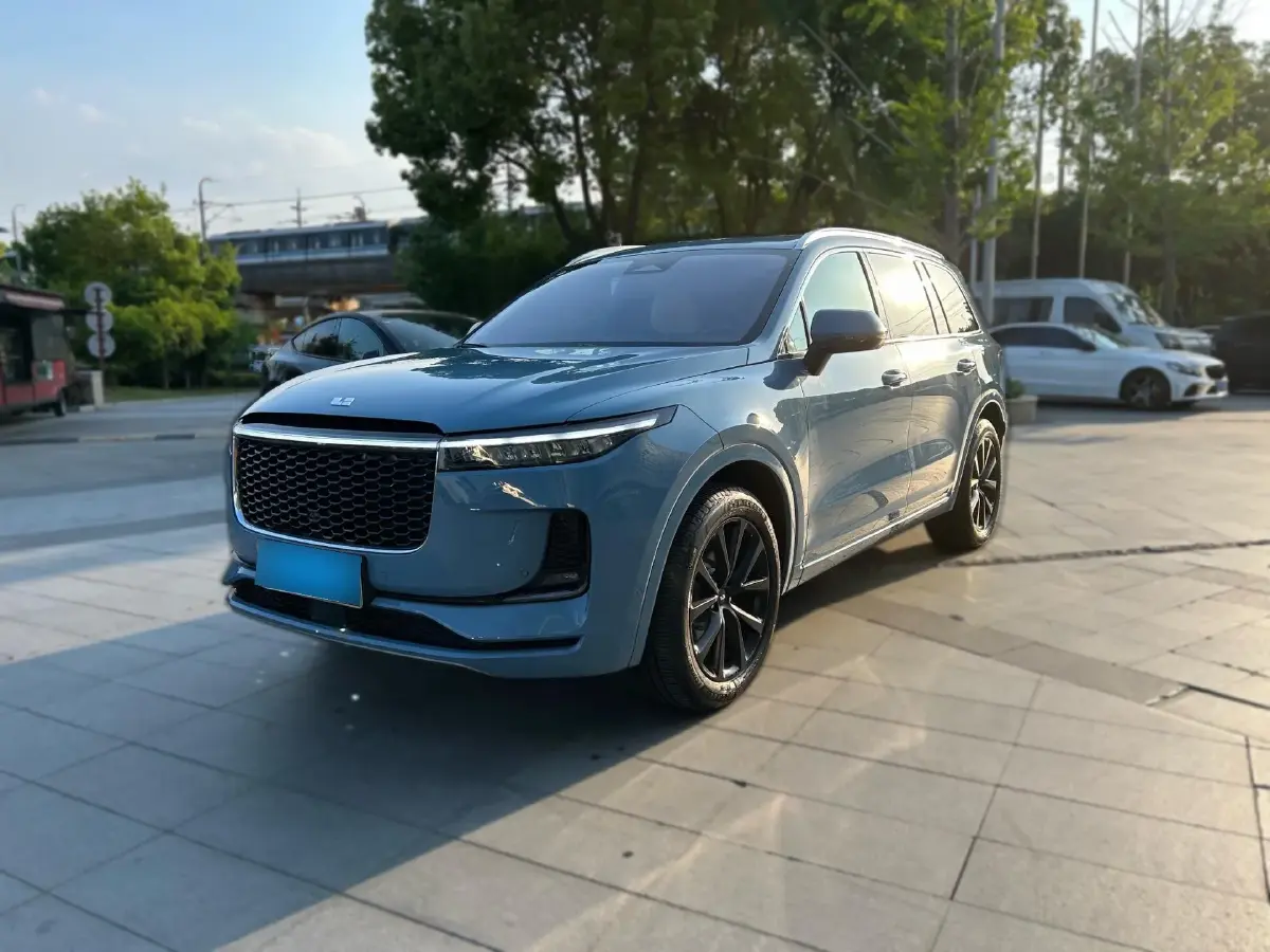 2021 Li ONE Range Extended 131HP REEV 40.5KWH