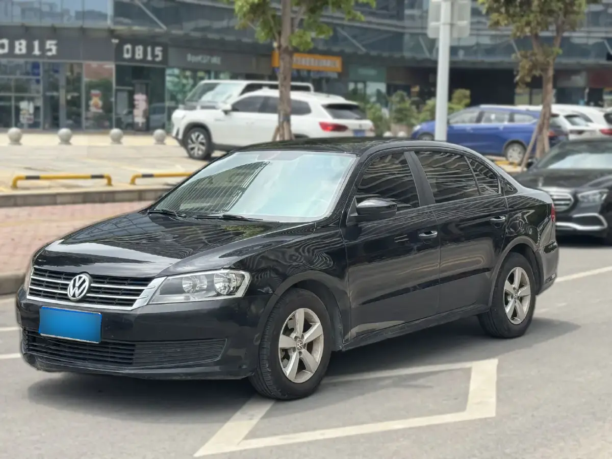 2013 Volkswagen Lavida 1.6L 110HP L4 5MT