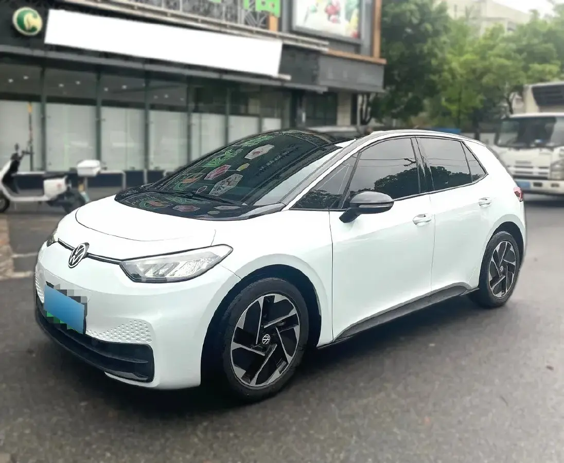 2023 Volkswagen ID.3 BEV 52.8KWH