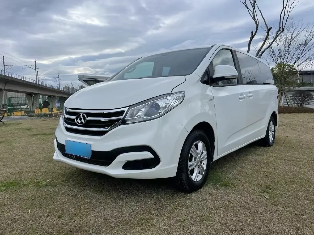 2016 MAXUS G10 2.0T 224HP L4 6AT