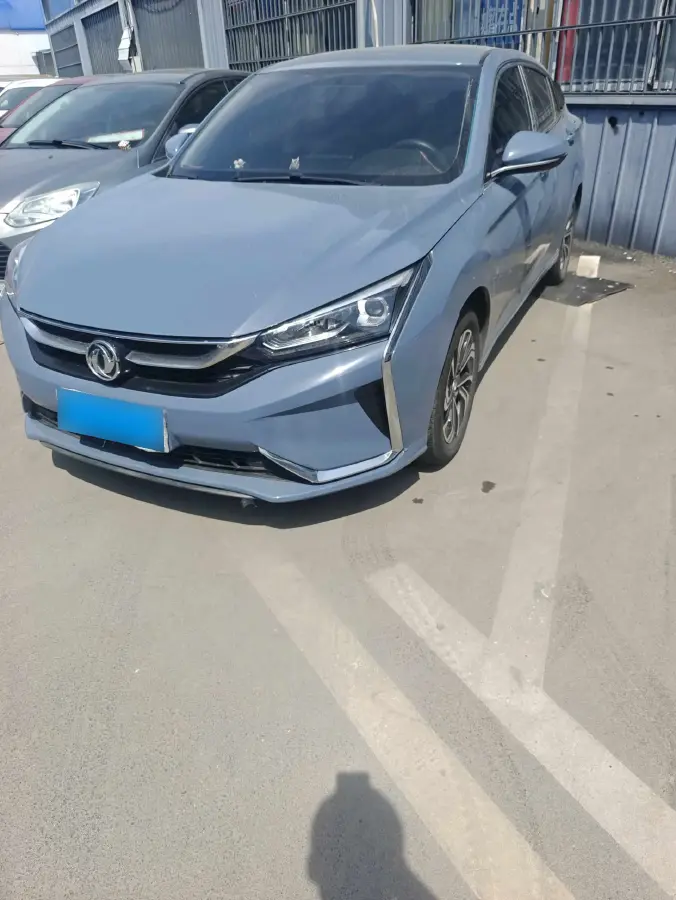 2020 DongFeng Aeolus YiXuan 1.0T 125HP L3 5MT