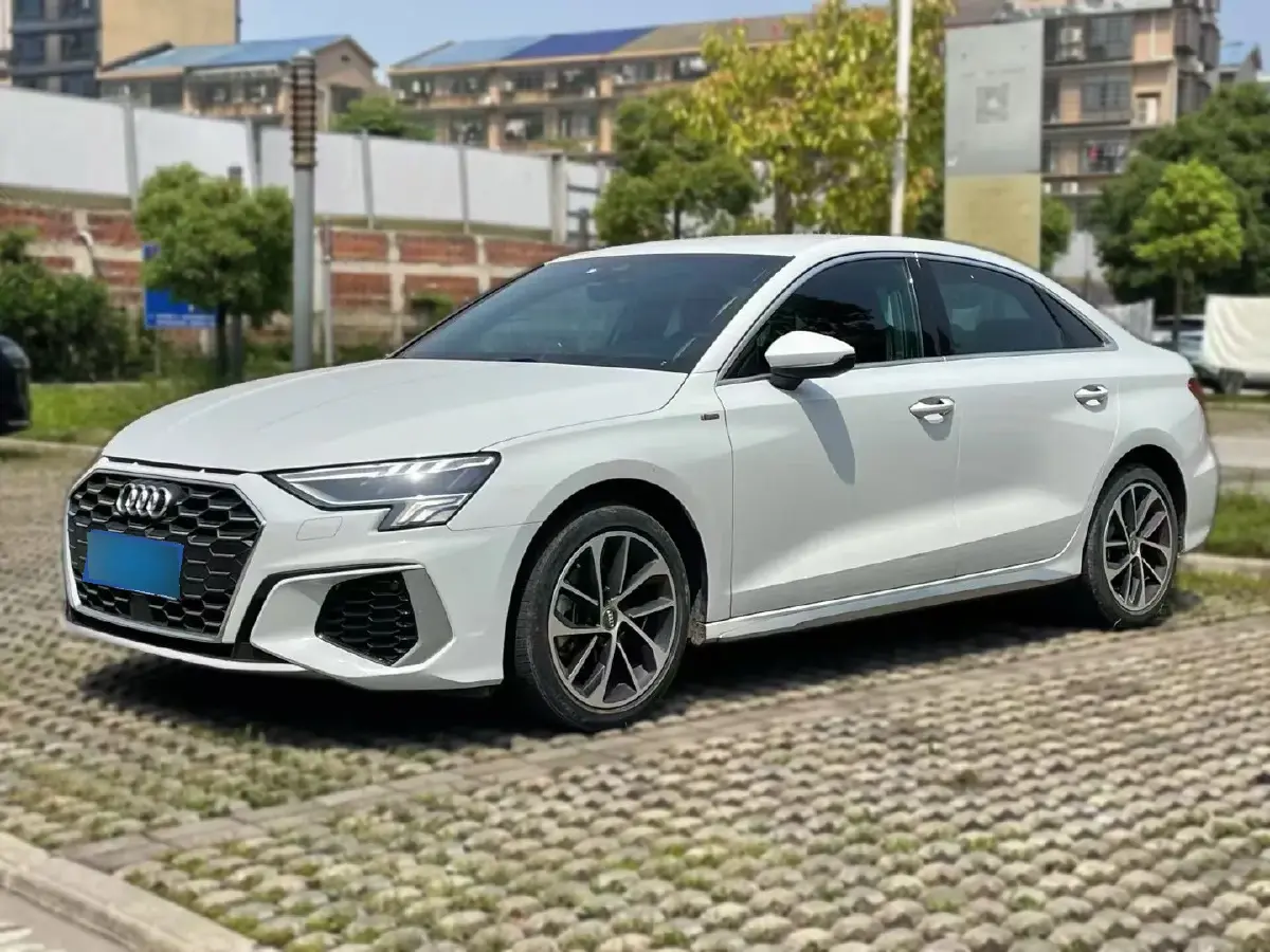 2022 Audi A3 1.4T 150HP L4 7DCT