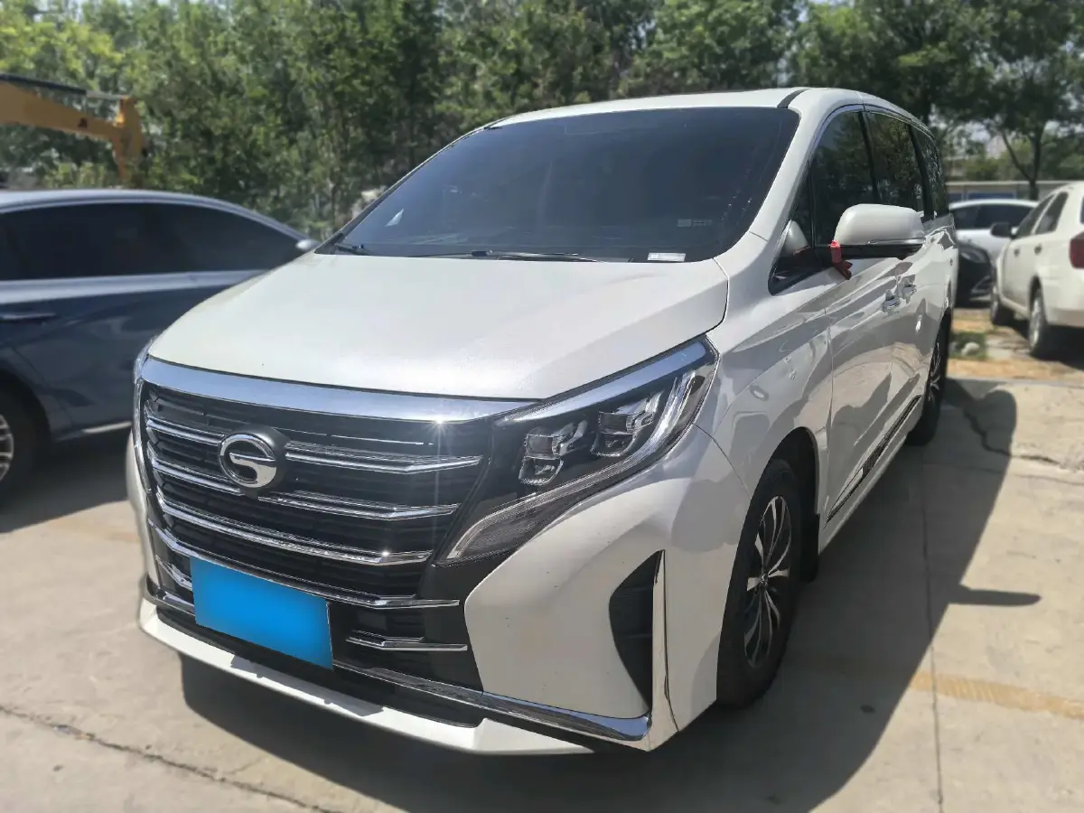 2021 GAC Trumpchi M8 2.0T 252HP L4 8AT