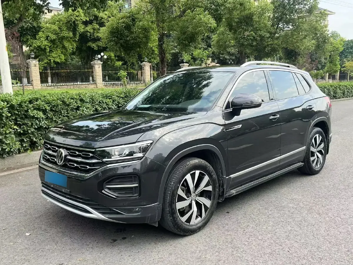 2020 Volkswagen Tayron X 2.0T 186HP L4 7DCT