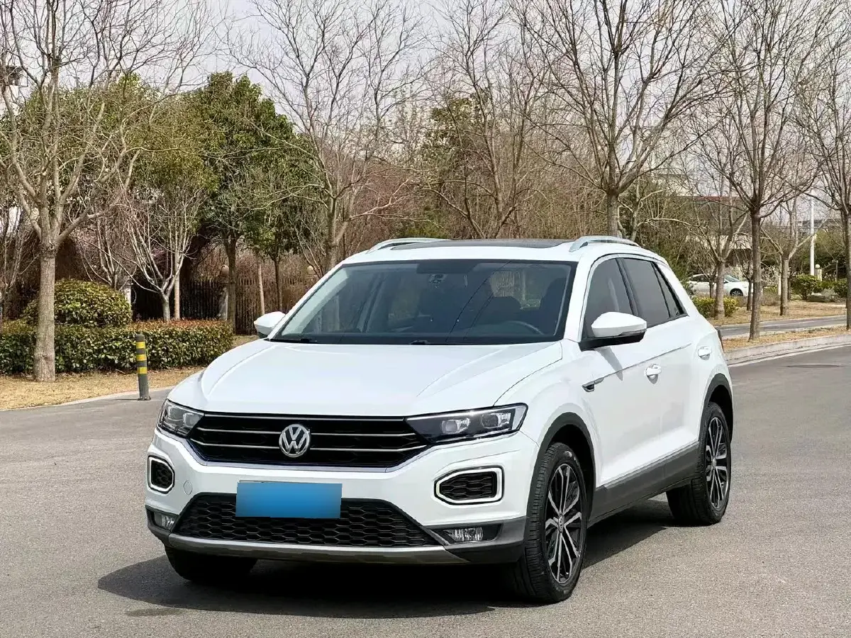 2020 Volkswagen T-Roc 1.4T 150HP L4 7DCT