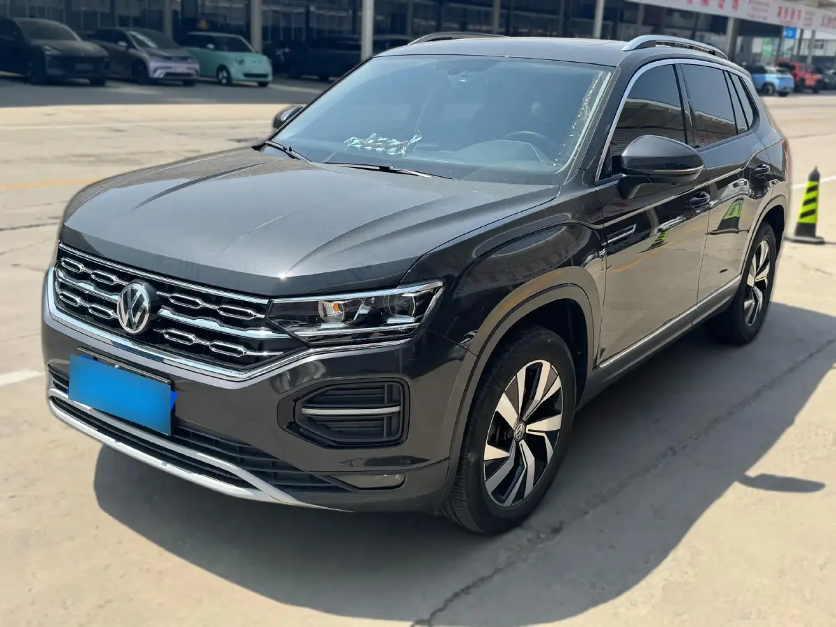 2020 Volkswagen Tayron 2.0T 186HP L4 7DCT