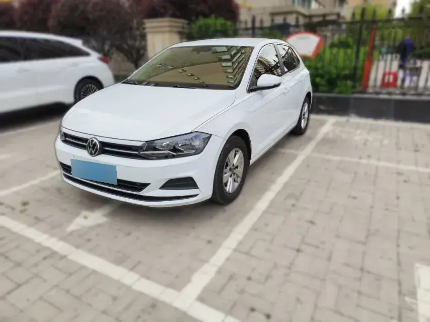 2023 Volkswagen Polo 1.5L 110HP L4 6AT