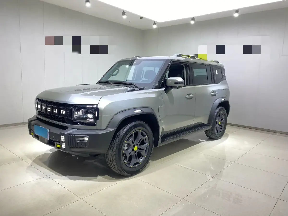 2023 Jetour Traveller 2.0T 254HP L4 7DCT