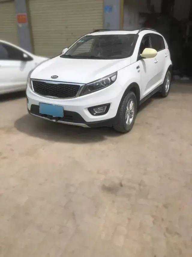 2016 Kia Sportage R 2.0L 165HP L4 6AT