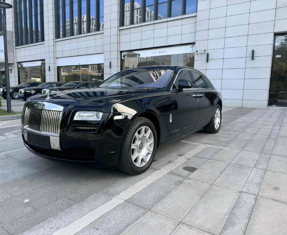 2014 Rolls-Royce Ghost 6.6T 571HP V12 8AT