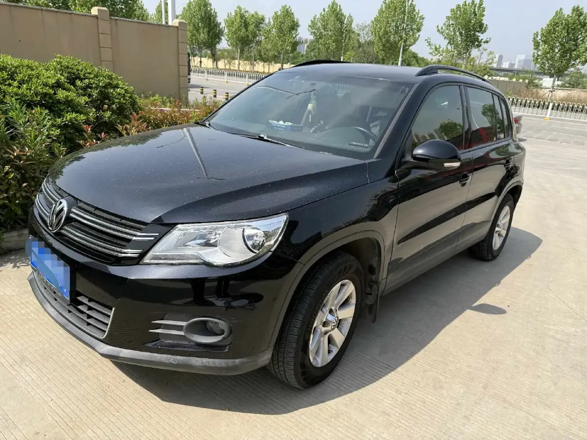 2012 Volkswagen Tiguan 1.8T 160HP L4 6AT