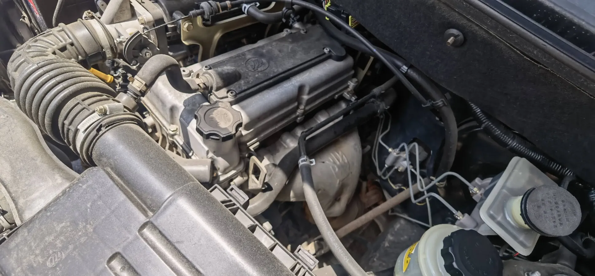 2015 LiFan LeTu 1.2L 84HP L4 5MT,autocango,china used car exporter,china ev exporter,chinese used car exporter,chinese used ev exporter