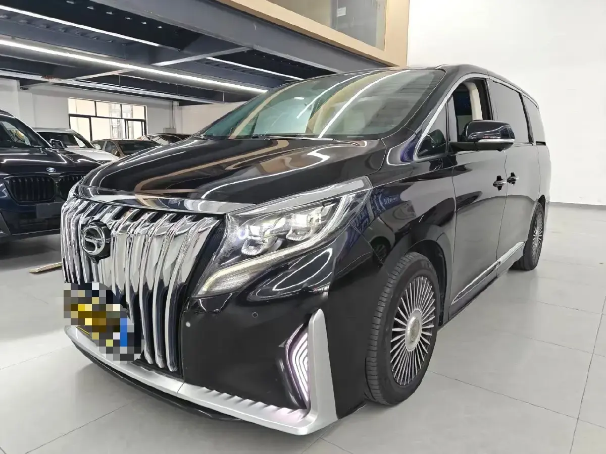 2021 GAC Trumpchi M8 2.0T 252HP L4 8AT