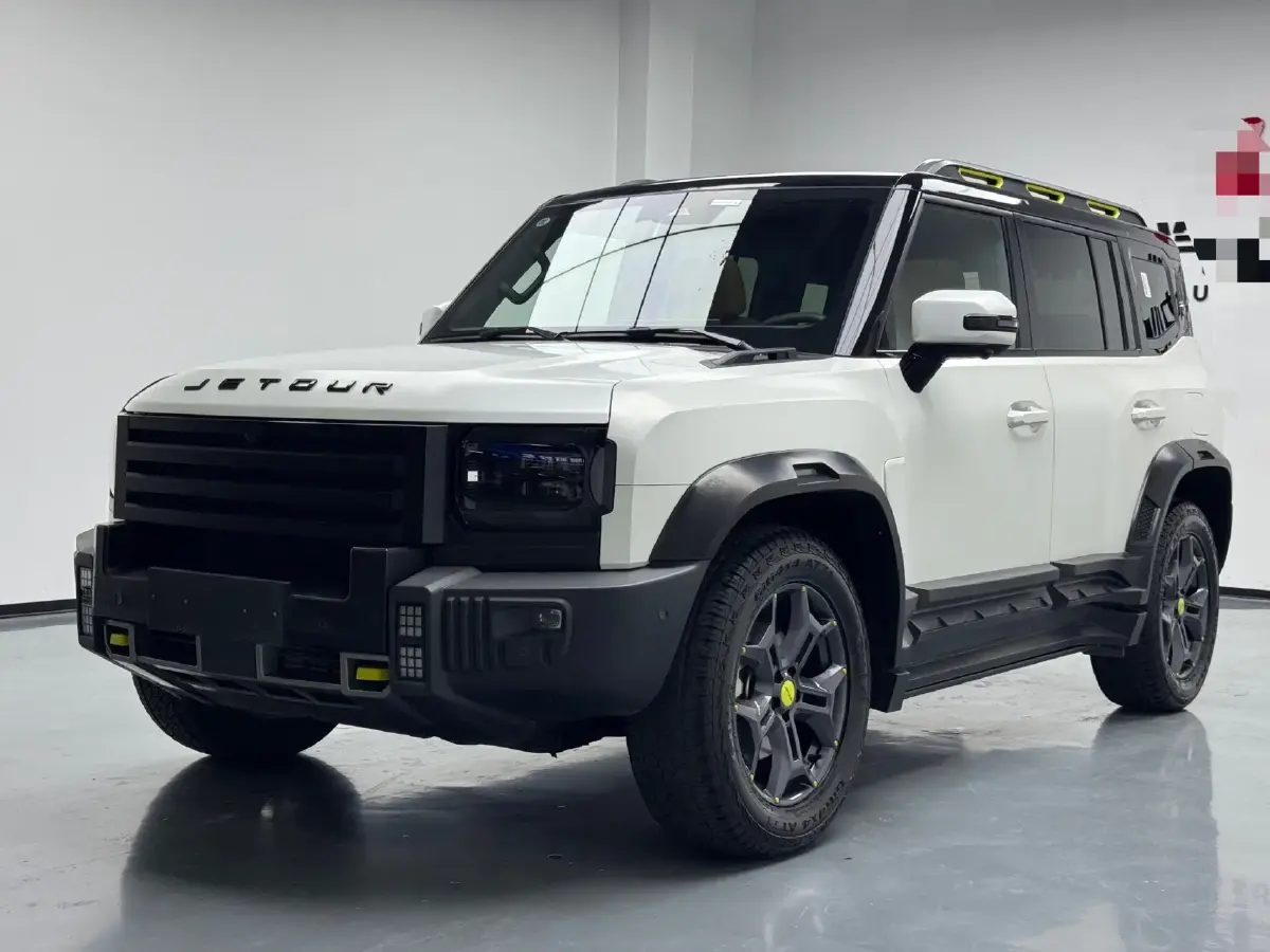 2023 Jetour Traveller 2.0T 254HP L4 7DCT