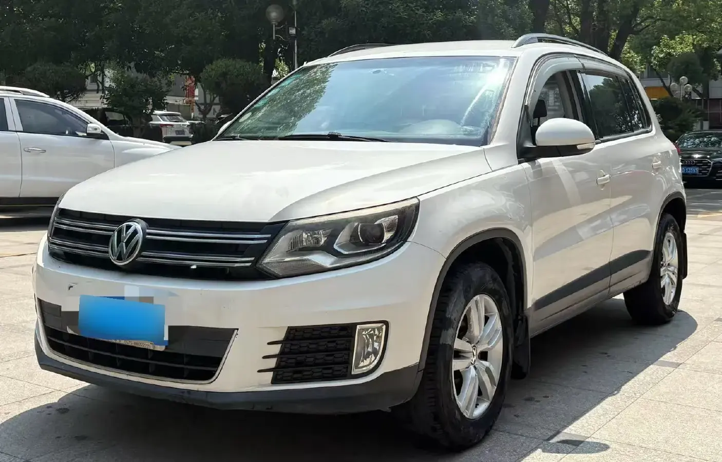 2015 Volkswagen Tiguan 1.8T 160HP L4 6MT