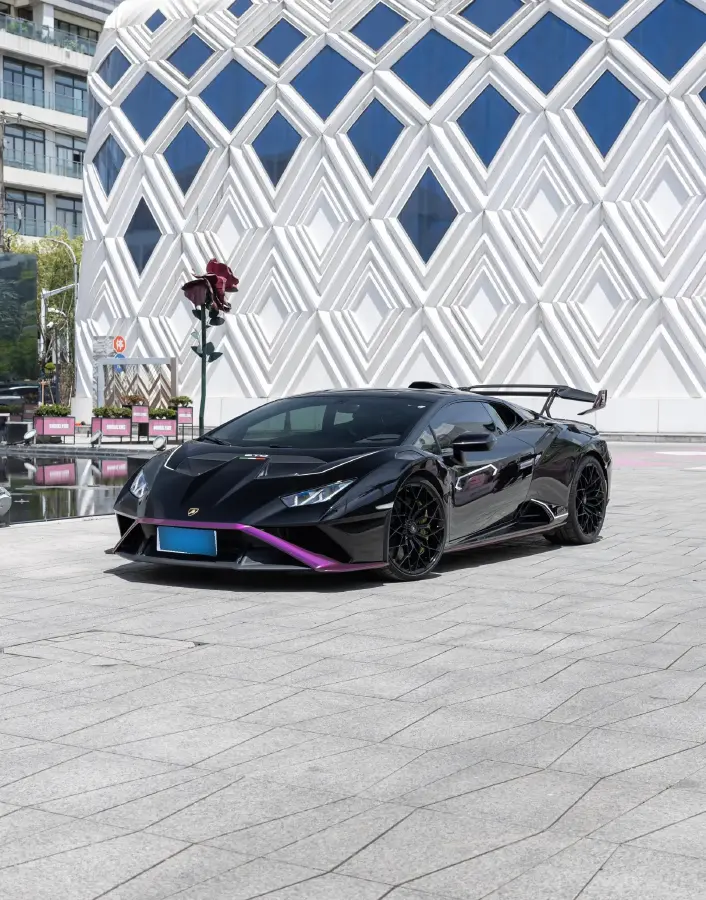 2021 Lamborghini Huracán 5.2L 640HP V10 7DCT