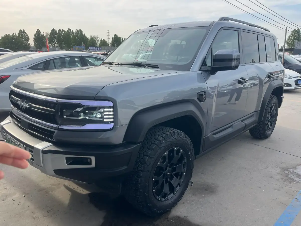 2023 FangChengBao Bao 5 1.5T 194HP L4 E-CVT PHEV 31.8KWH