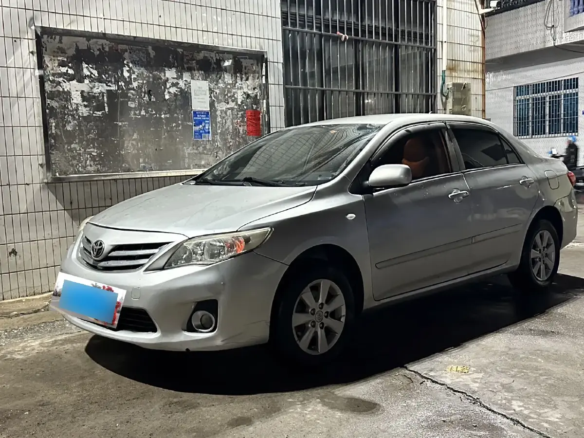 2011 Toyota Corolla 1.6L 122HP L4 5MT
