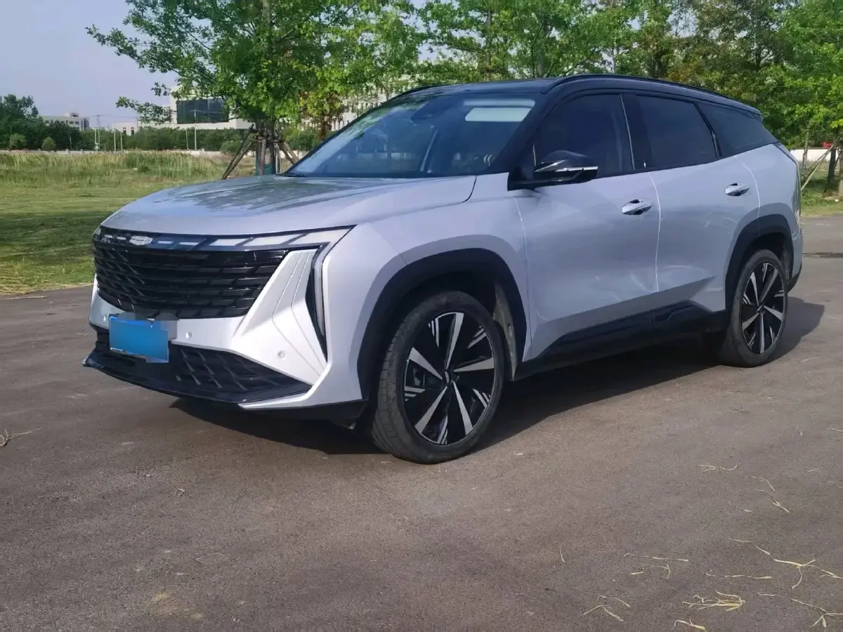 2023 Geely StarRay 1.5T 181HP L4 7DCT