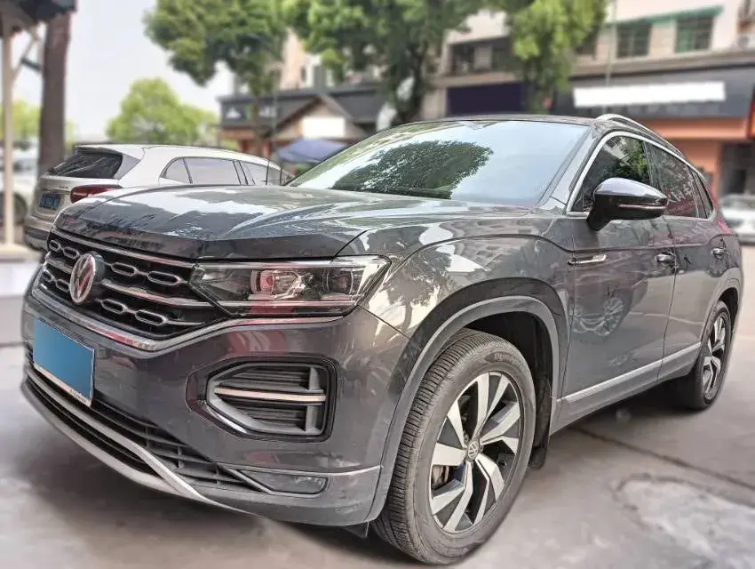 2019 Volkswagen Tayron 2.0T 186HP L4 7DCT