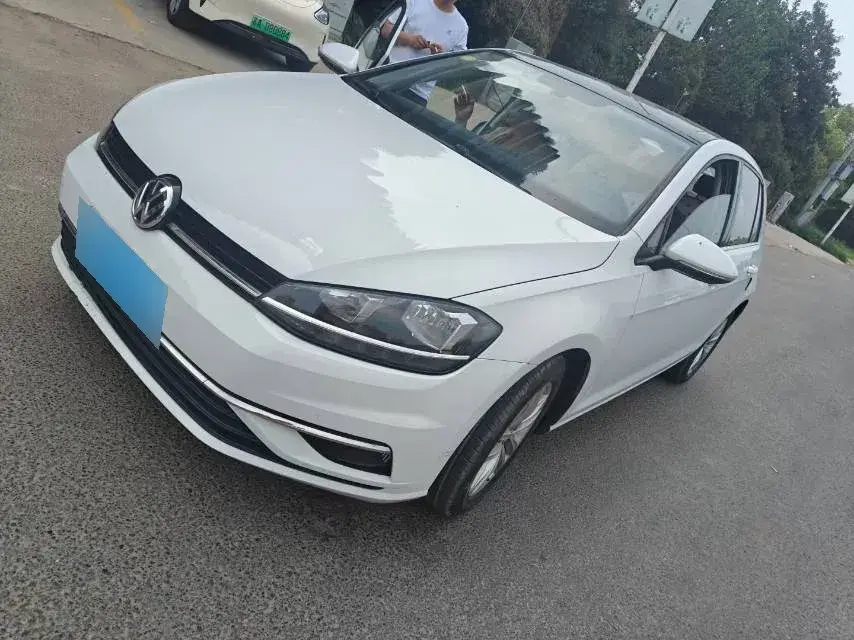 2019 Volkswagen Golf 1.4T 150HP L4 7DCT