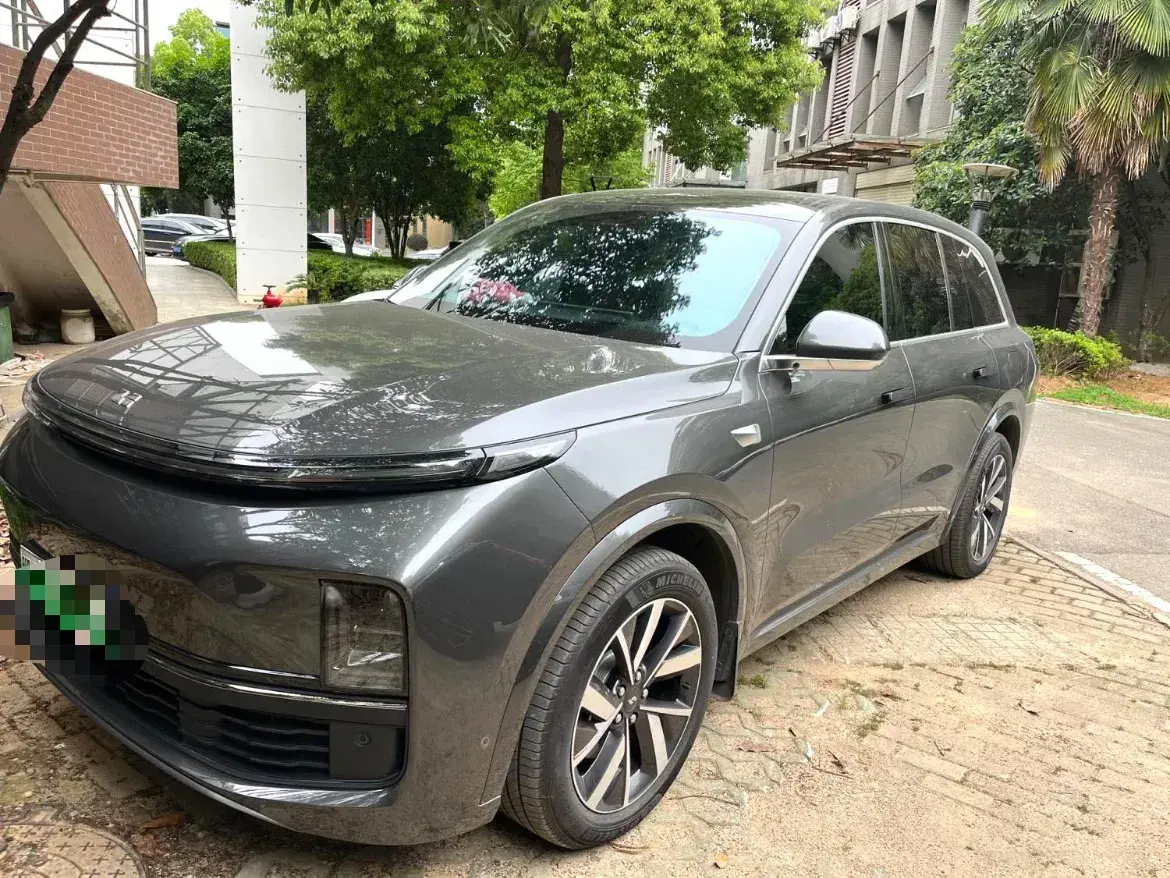 2023 Li L8 Range Extended 154HP REEV 40.9KWH