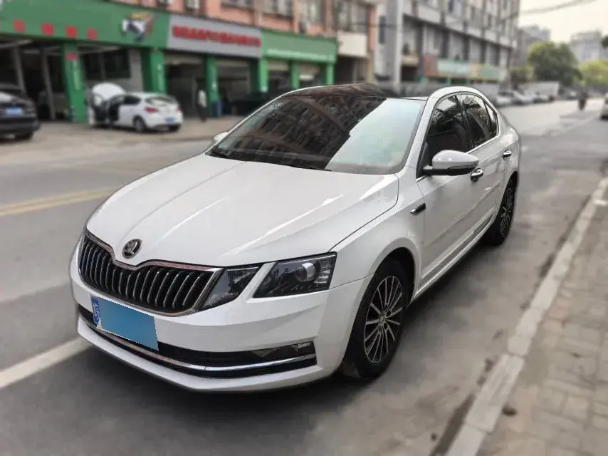 2019 Skoda Octavia 1.2T 116HP L4 7DCT