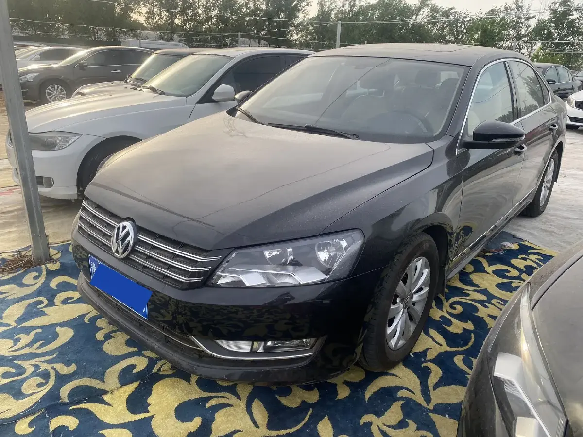 2011 Volkswagen Passat 1.8T 160HP L4 7DCT
