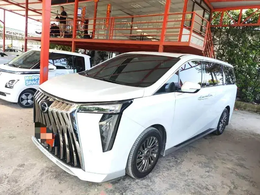 2023 GAC Trumpchi M8 2.0T 252HP L4 8AT