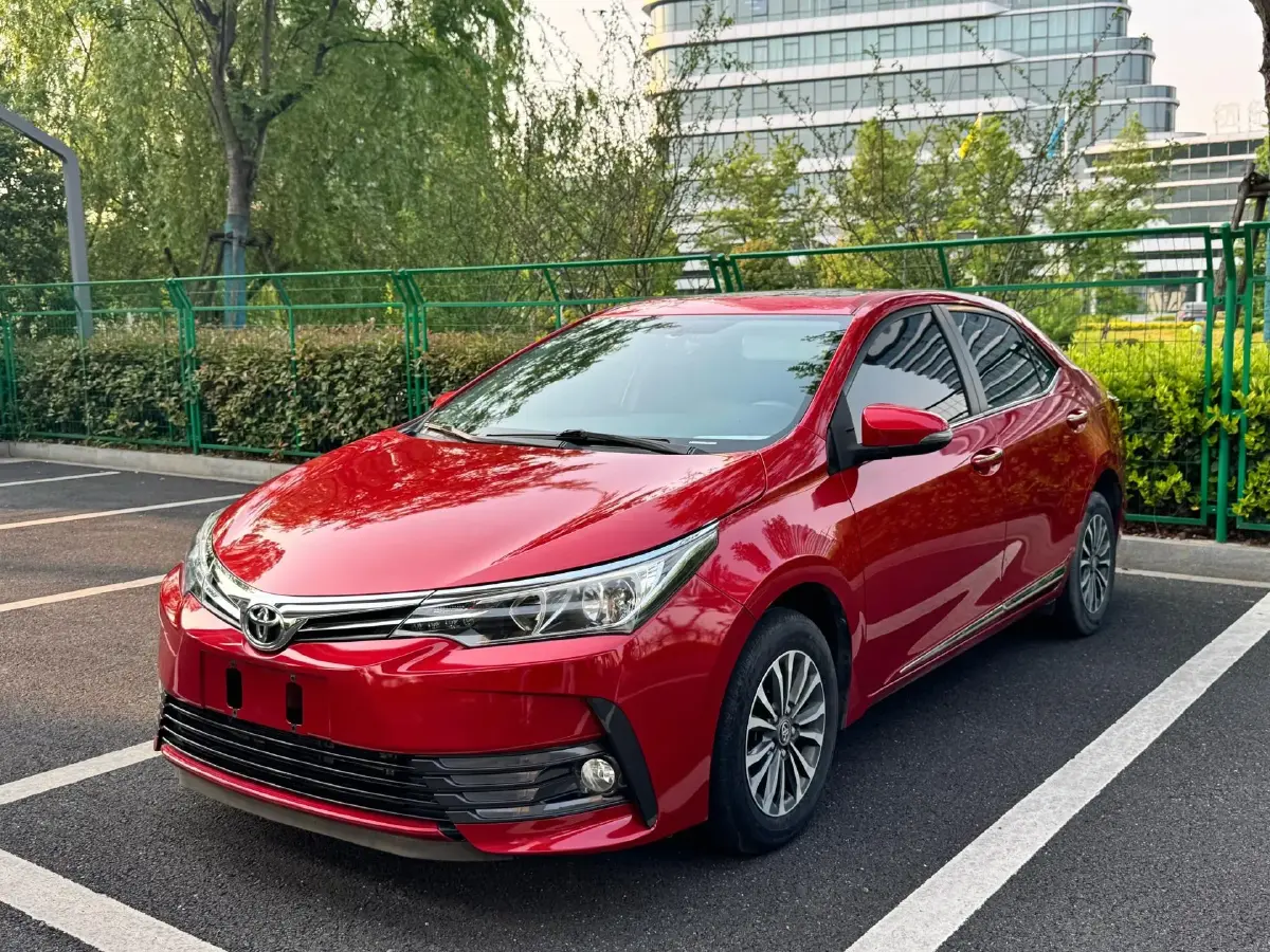 2017 Toyota Corolla 1.2T 116HP L4 CVT