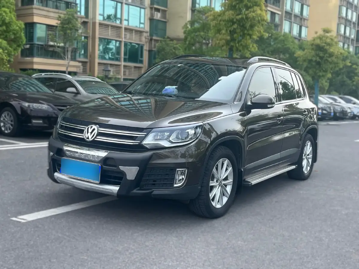 2016 Volkswagen Tiguan 1.4T 150HP L4 6DCT
