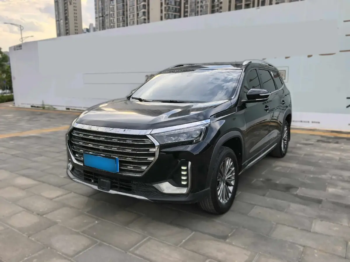 2023 Jetour X90 Plus 1.5T 156HP L4 6MT